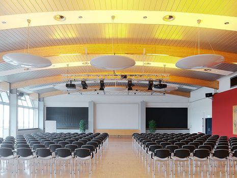 Abb. Karpfenpfeifersaal, komplett